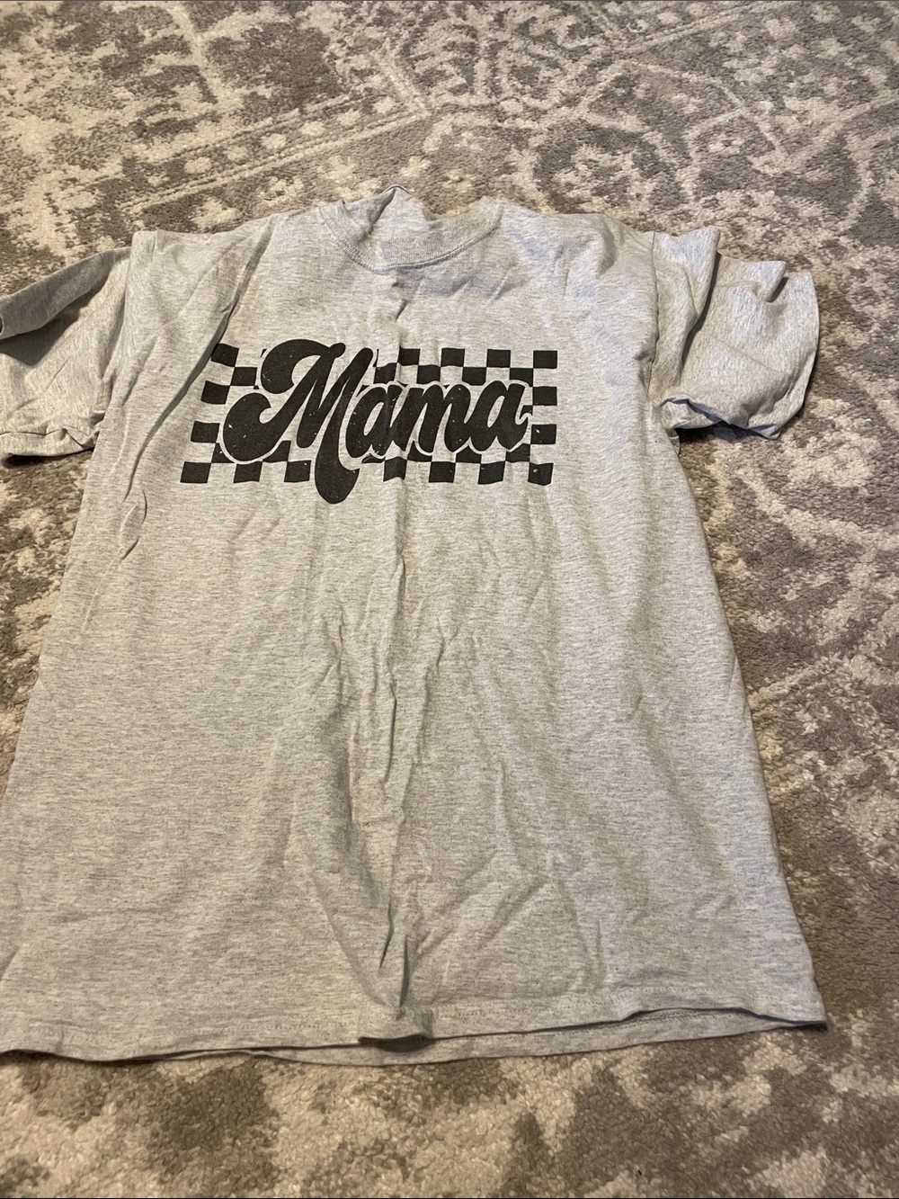 Mama Graphic Tee for women’s - Gray